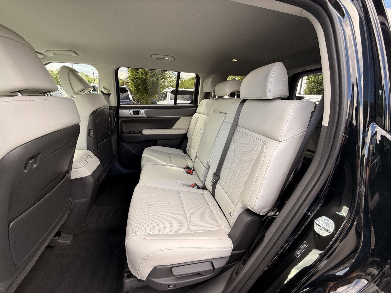 2026 Hyundai Santa Fe SEL - Photo 16