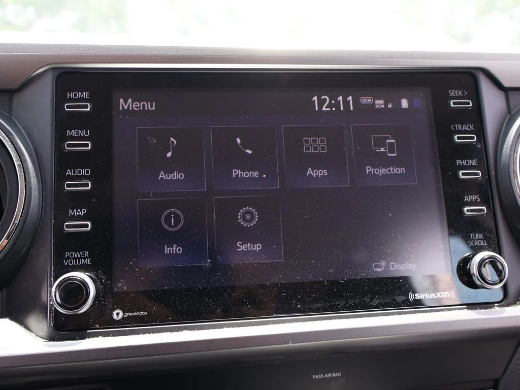 Used 2022 Red Toyota SR5 image 40