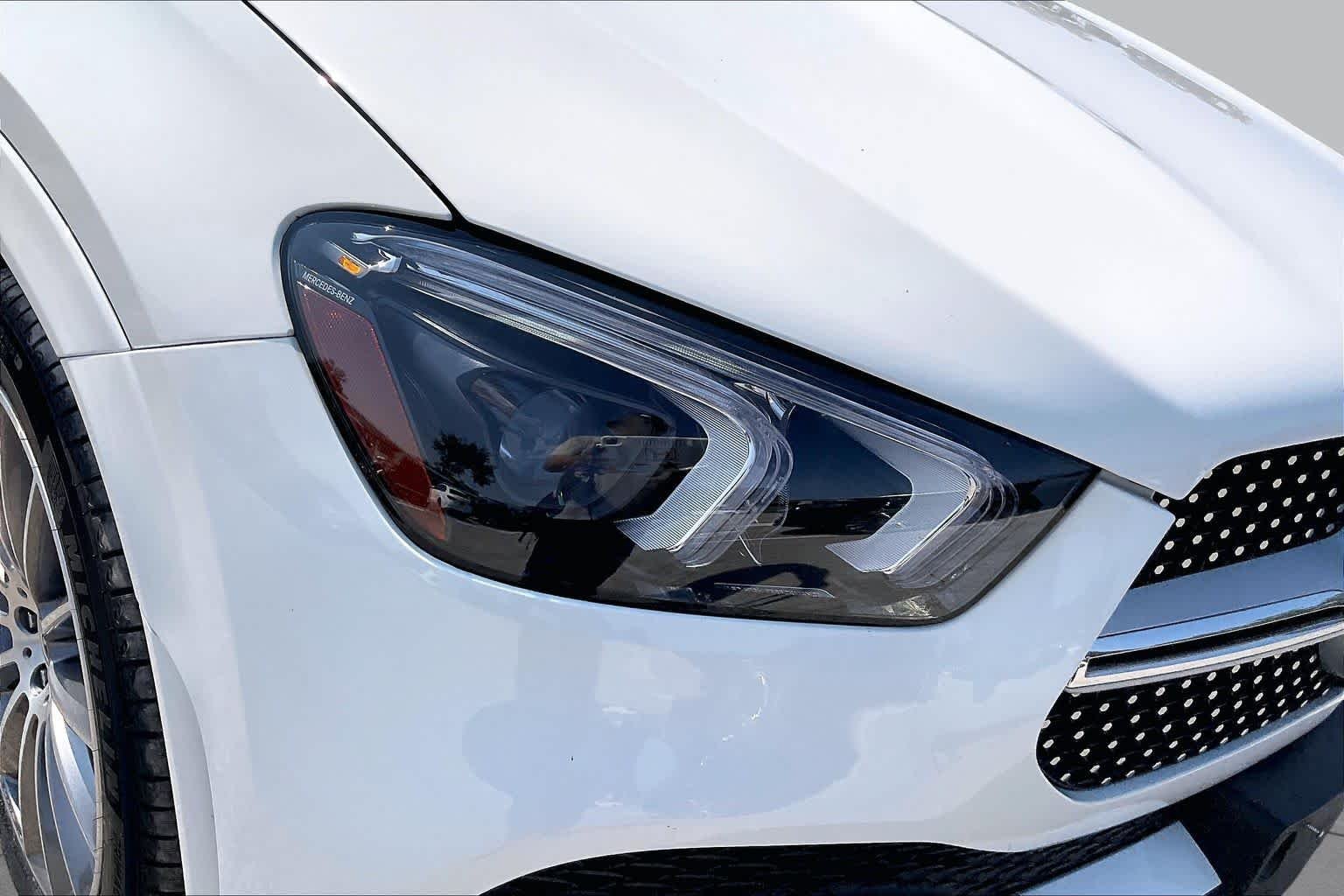 Used 2023 Polar White Mercedes-Benz GLE 450 image 26