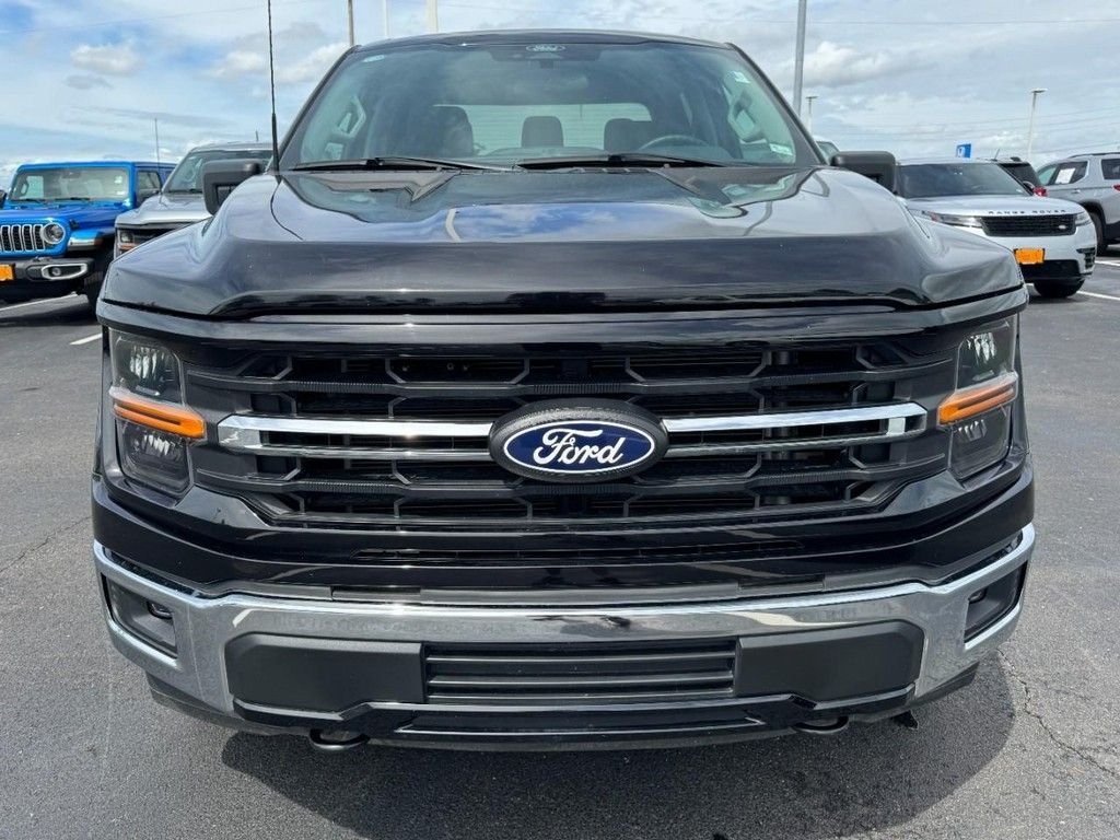 Used 2025 Black Ford XLT image 9