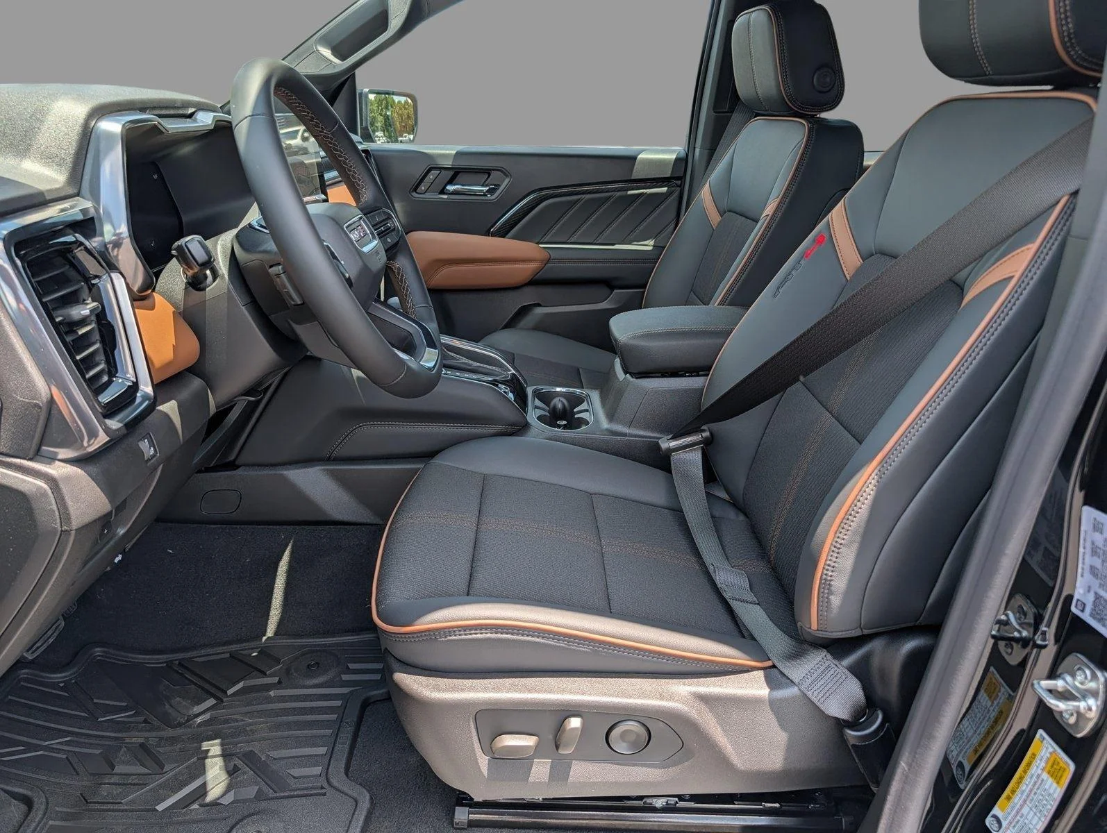 New 2026 Onyx Black GMC AT4 image 12