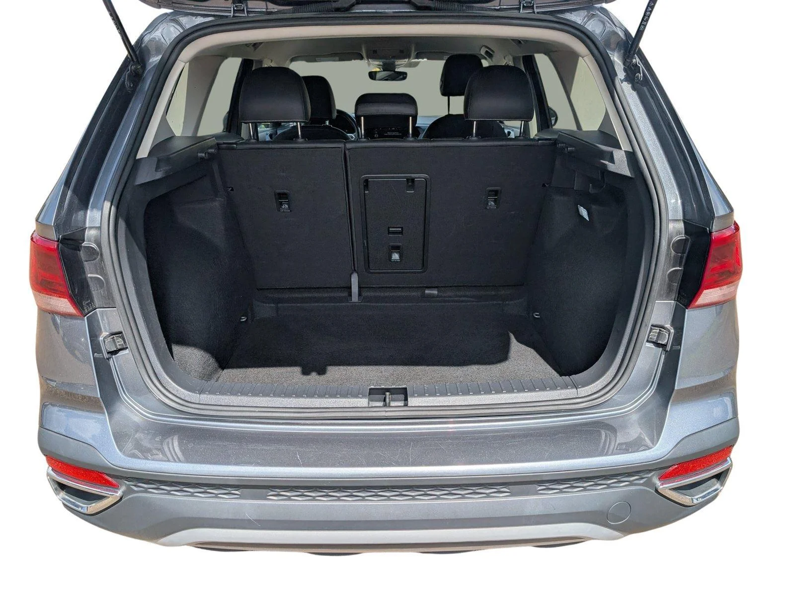 Used 2024 GRAY Volkswagen SE image 36