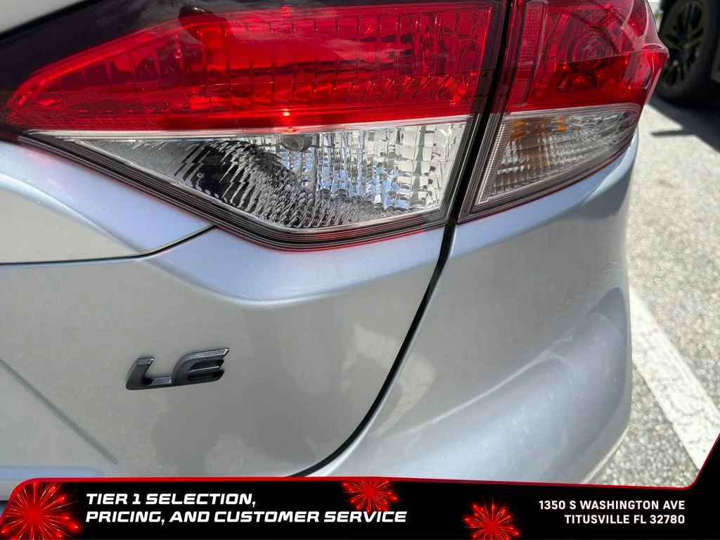 Used 2022 Silver Toyota LE image 4