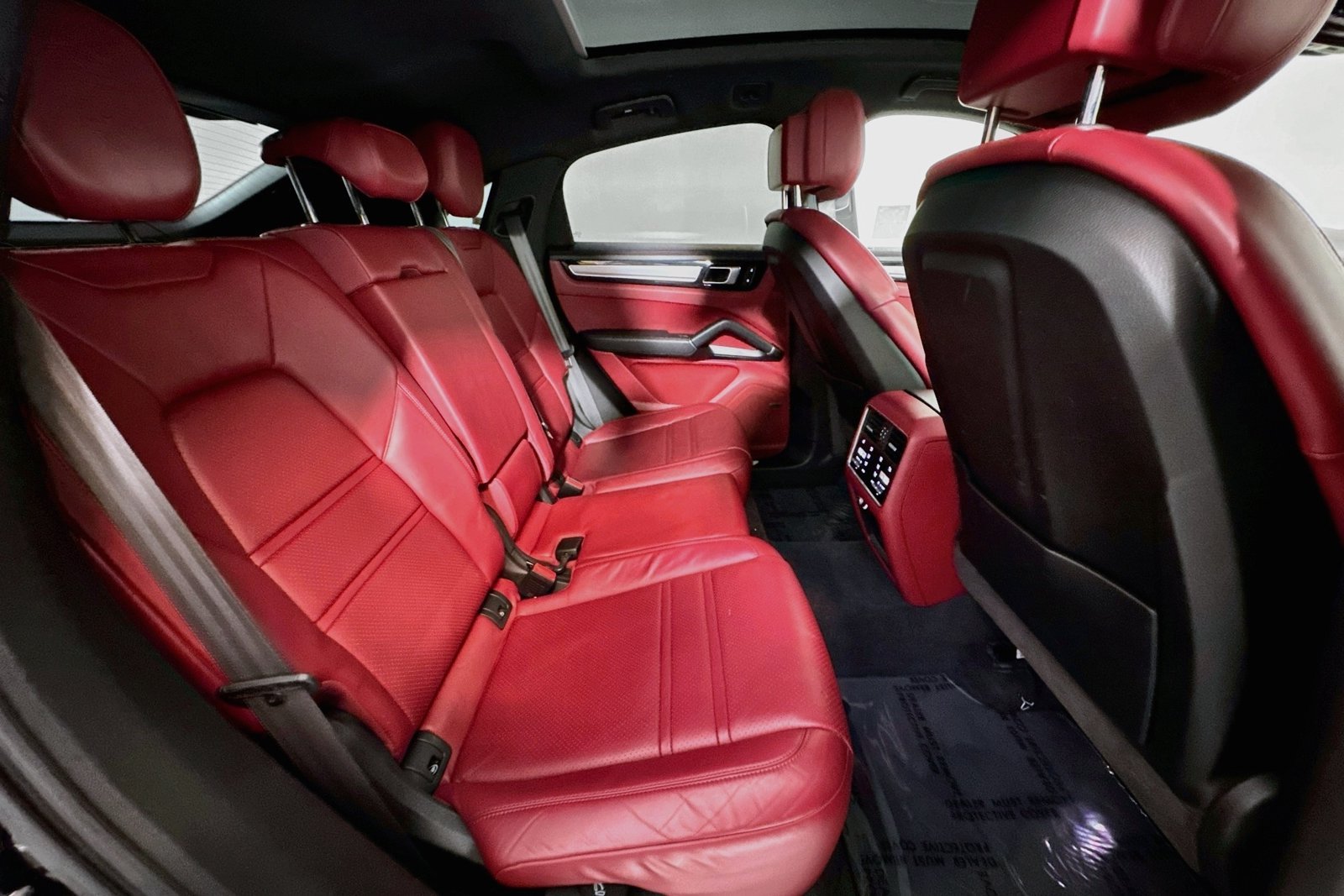 Used 2023 Black Porsche  image 26