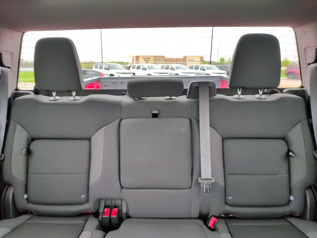 2024 GMC Sierra 1500 Elevation - Photo 24