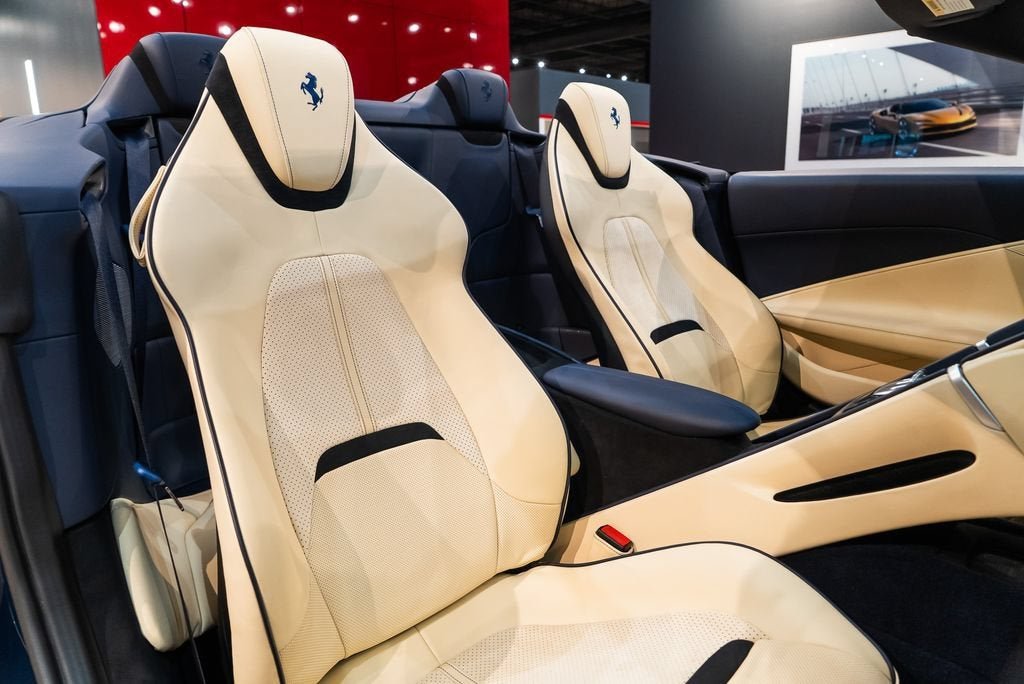 2024 Ferrari Roma Base - Photo 40