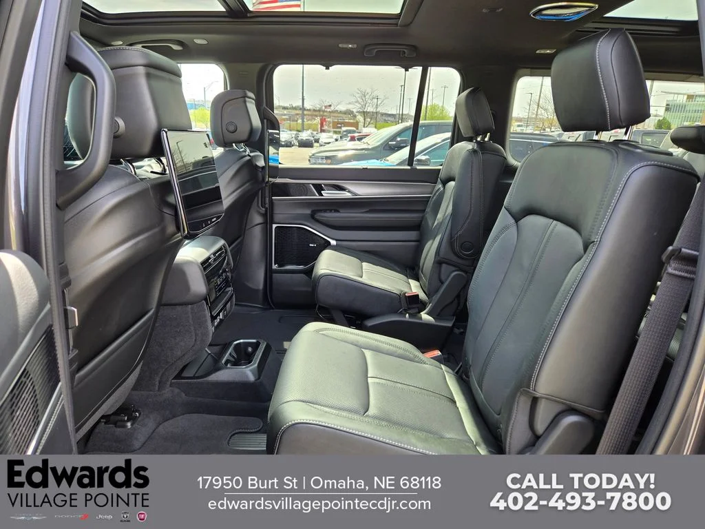 New 2026 Baltic Gray Metallic Clearcoat Jeep Limited Reserve image 27