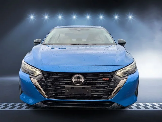 2025 Nissan Sentra SR - Photo 8