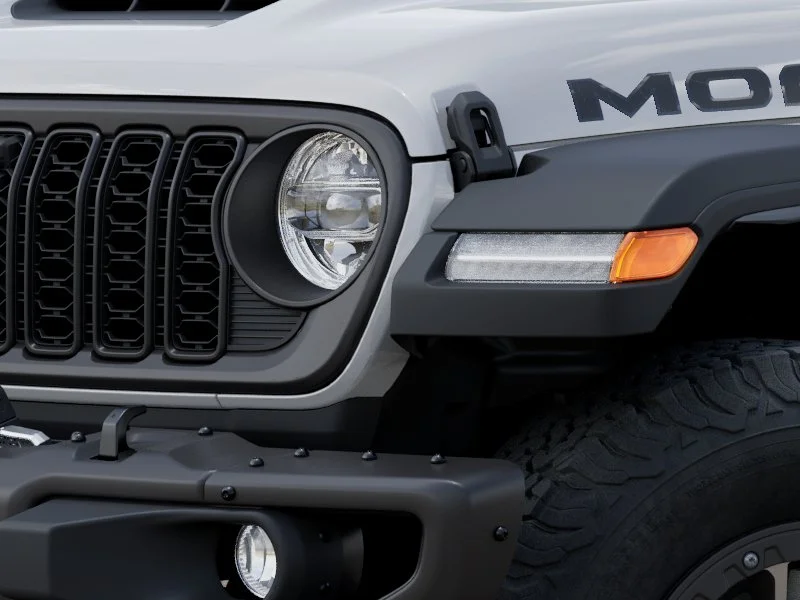 New 2026 Bright White Clear-Coat Exterior Paint Jeep Rubicon 392 image 110