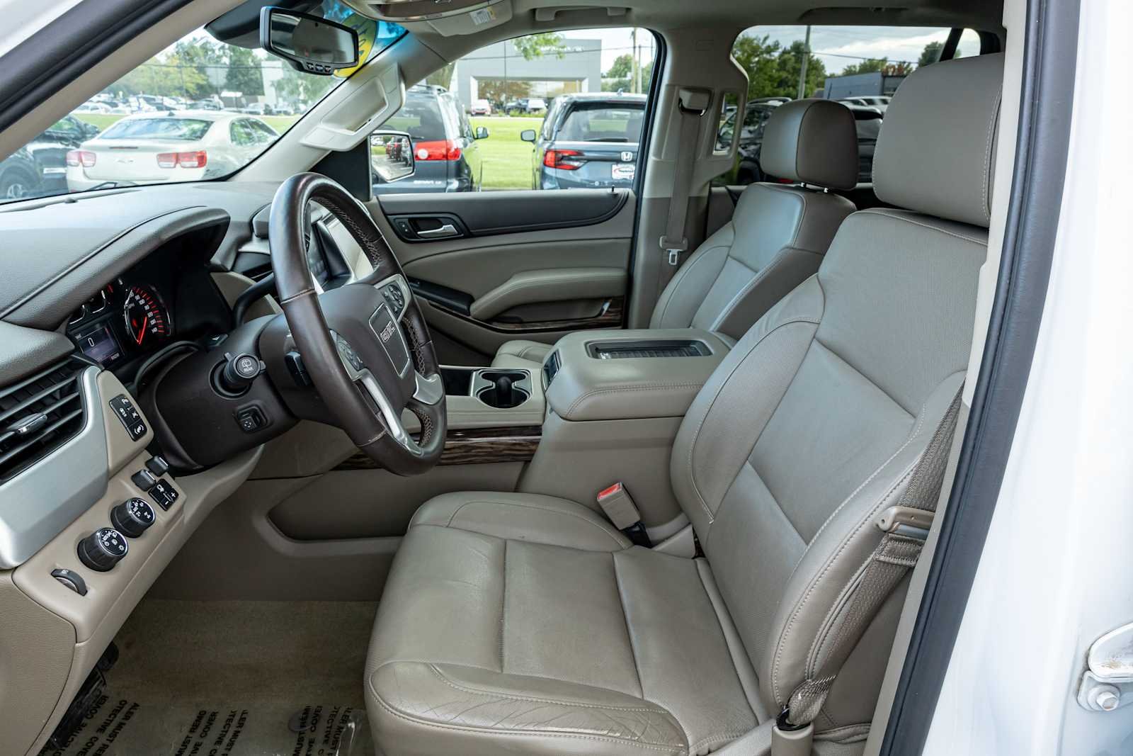 Used 2016 Summit White GMC SLT image 28