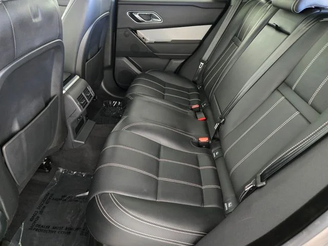 Used 2023 Brown Land Rover R-Dynamic S MHEV image 5