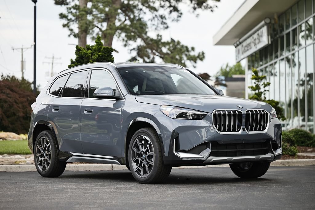 2026 BMW X1 xDrive28i's photo