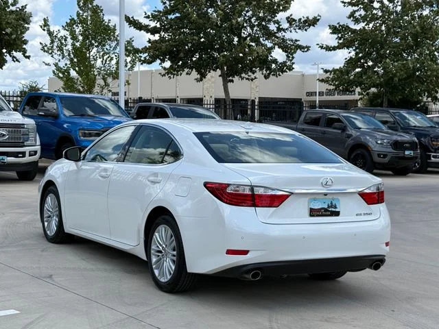 Used 2014 Starfire Pearl Lexus 350 image 7