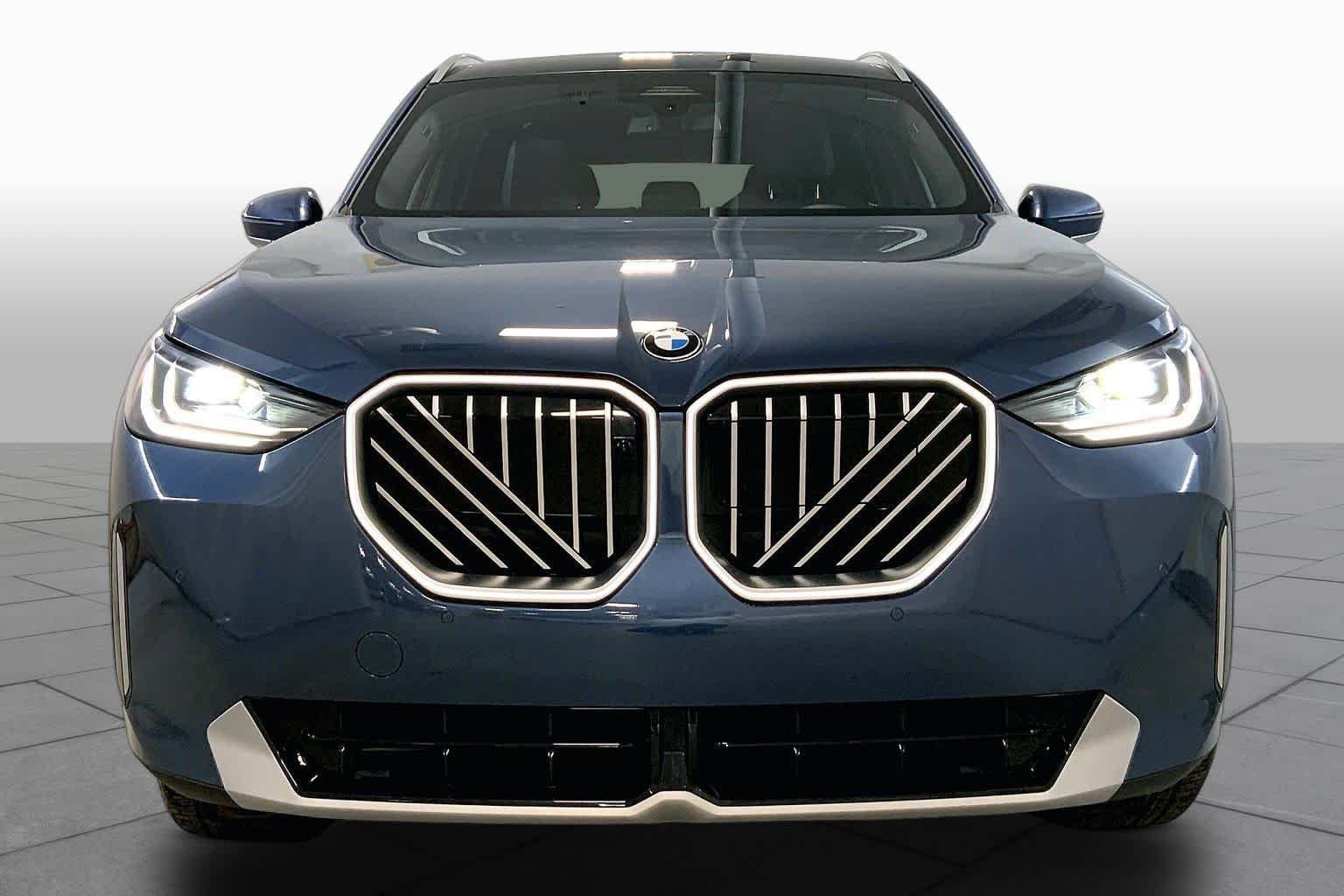 Used 2026 Arctic Race Blue Metallic BMW 30 xDrive image 3