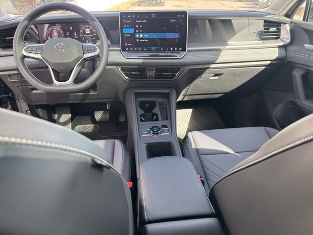 New 2026 Deep Black Volkswagen 2.0T SE image 29