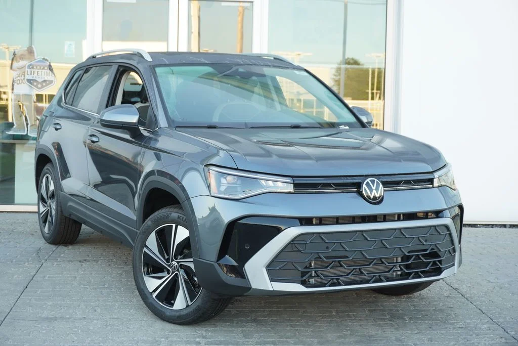 New 2026 Gray Volkswagen 1.5T SE image 5