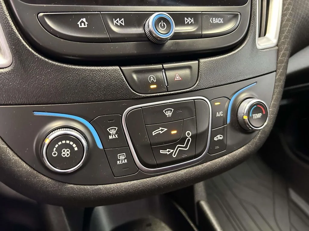 Used 2022 Black Chevrolet LS image 22