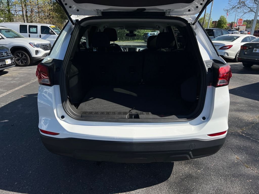 Used 2024 White Chevrolet LS image 28