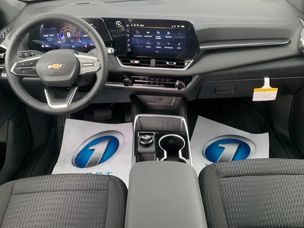 2026 Chevrolet Equinox LT - Photo 12