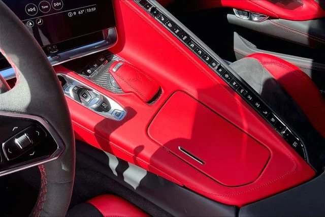 2022 Chevrolet Corvette 3LT - Photo 16