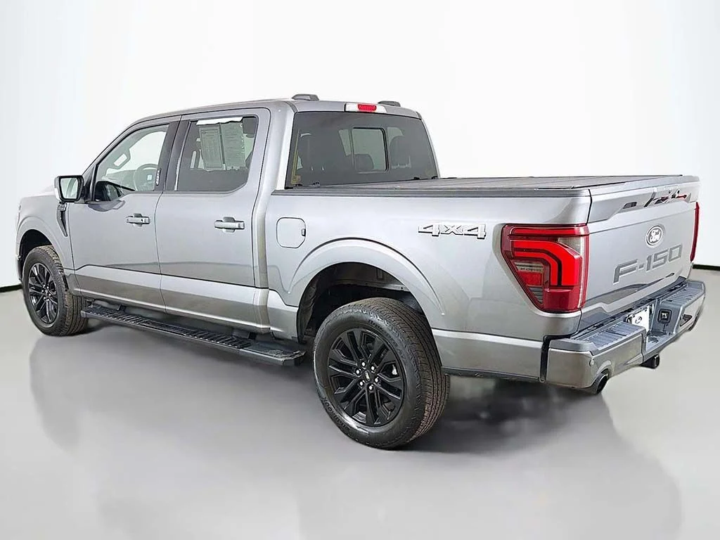Used 2024 Carbonized Gray Metallic Ford Lariat image 12