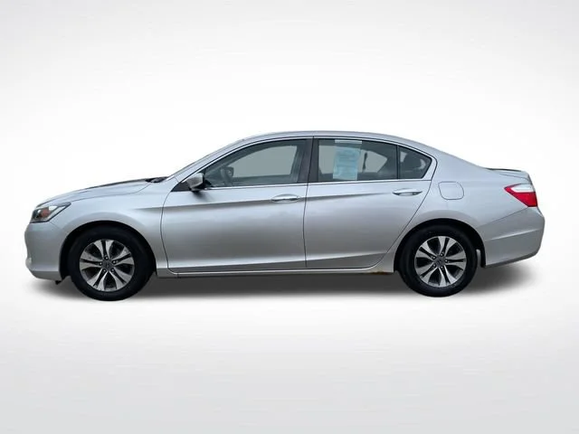 Used 2015 Honda Accord LX with VIN 1HGCR2F38FA137708 for sale in Fredericktown, OH