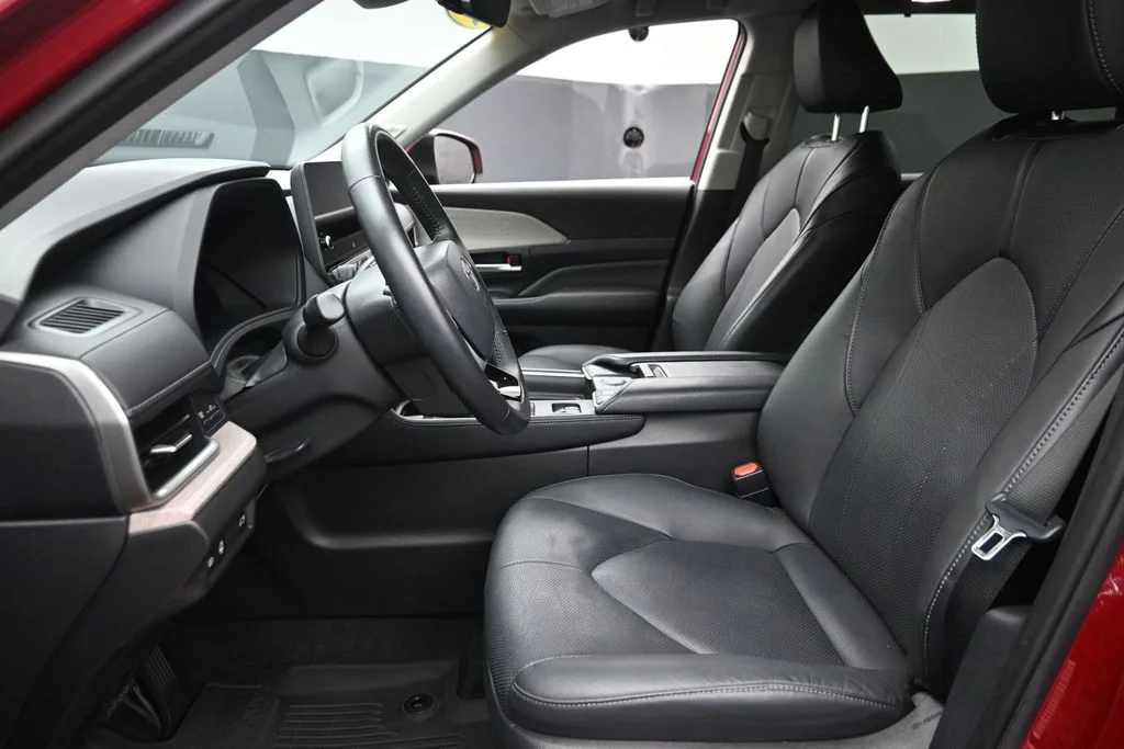 Used 2024 Red Toyota Limited image 20