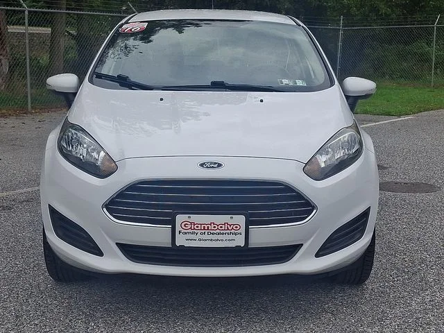 Used 2016 White Ford SE image 7