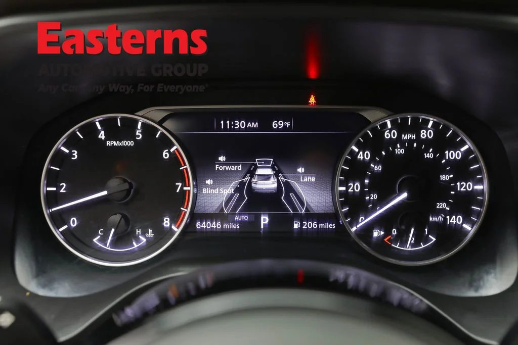 Used 2023 Silver Nissan SV image 17