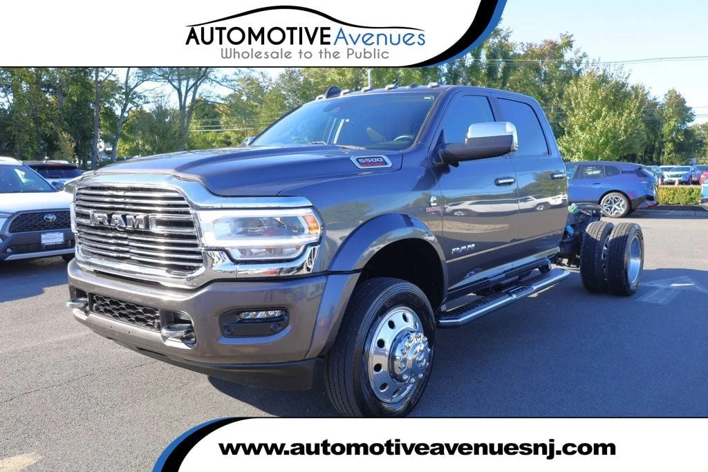 Used 2022 Granite Crystal Metallic Clearcoat Ram Laramie 4x4 Crew Cab 60
