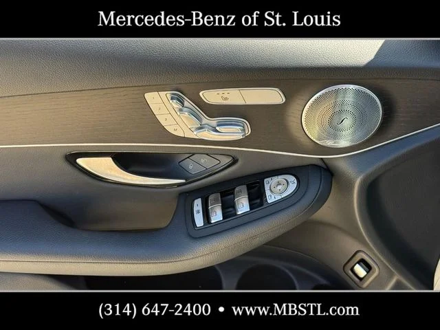 Used 2020 Silver Mercedes-Benz GLC 300 image 18