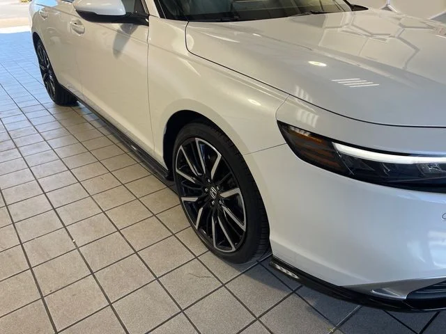 2024 Honda Accord Hybrid Touring - Photo 5