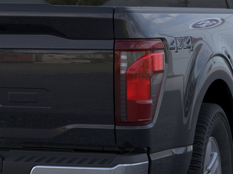 New 2026 Agate Black Metallic Ford XL image 21