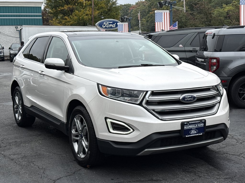 2017 Ford Edge