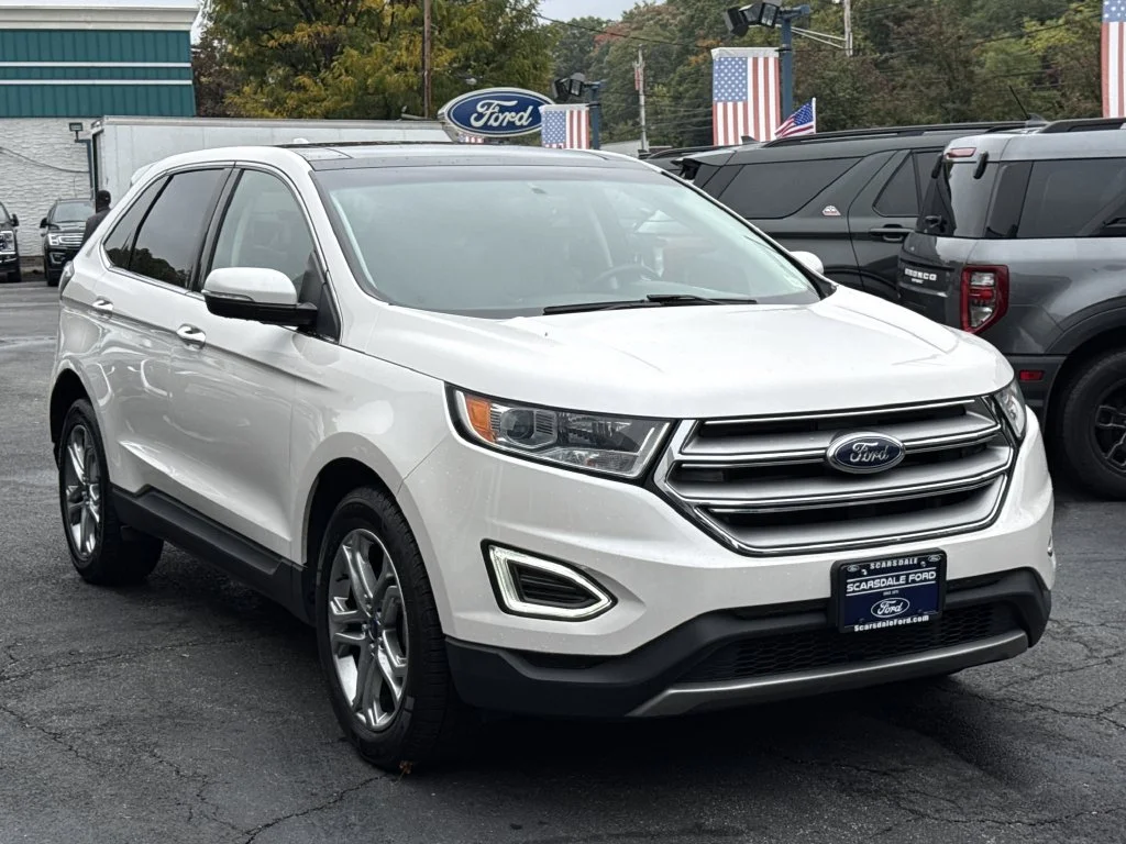 2017 Ford Edge