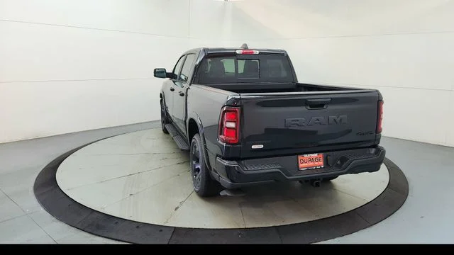 New 2026 Diamond Black Crystal Pearl-Coat Exterior Paint RAM Big Horn/Lone Star image 8