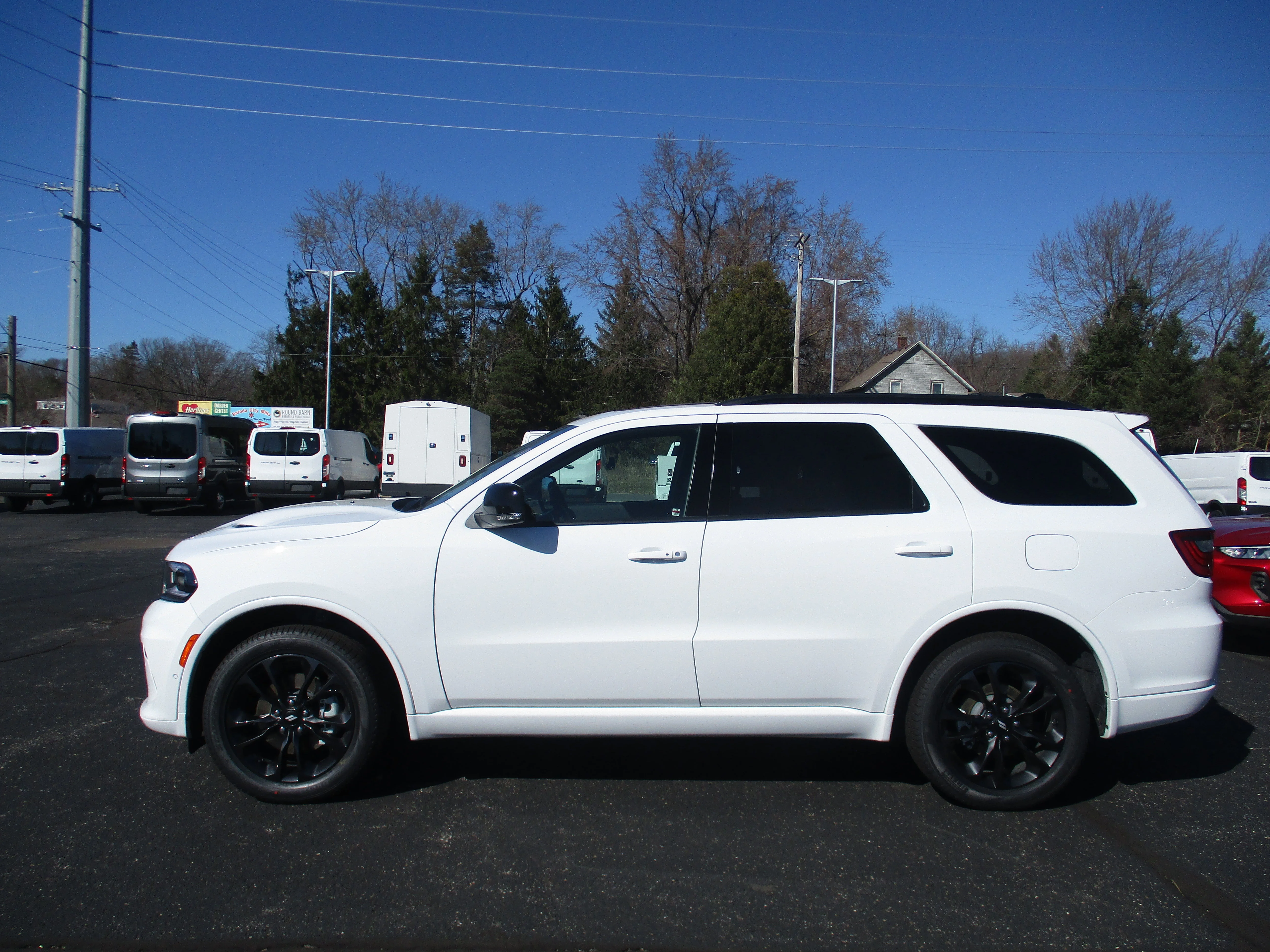 New 2026 White Knuckle Clear-Coat Exterior Paint Dodge GT Plus image 9