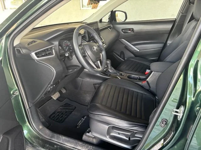 Used 2023 Green Toyota LE image 8
