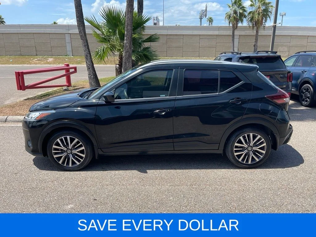 Used 2021 Black Nissan SV image 3