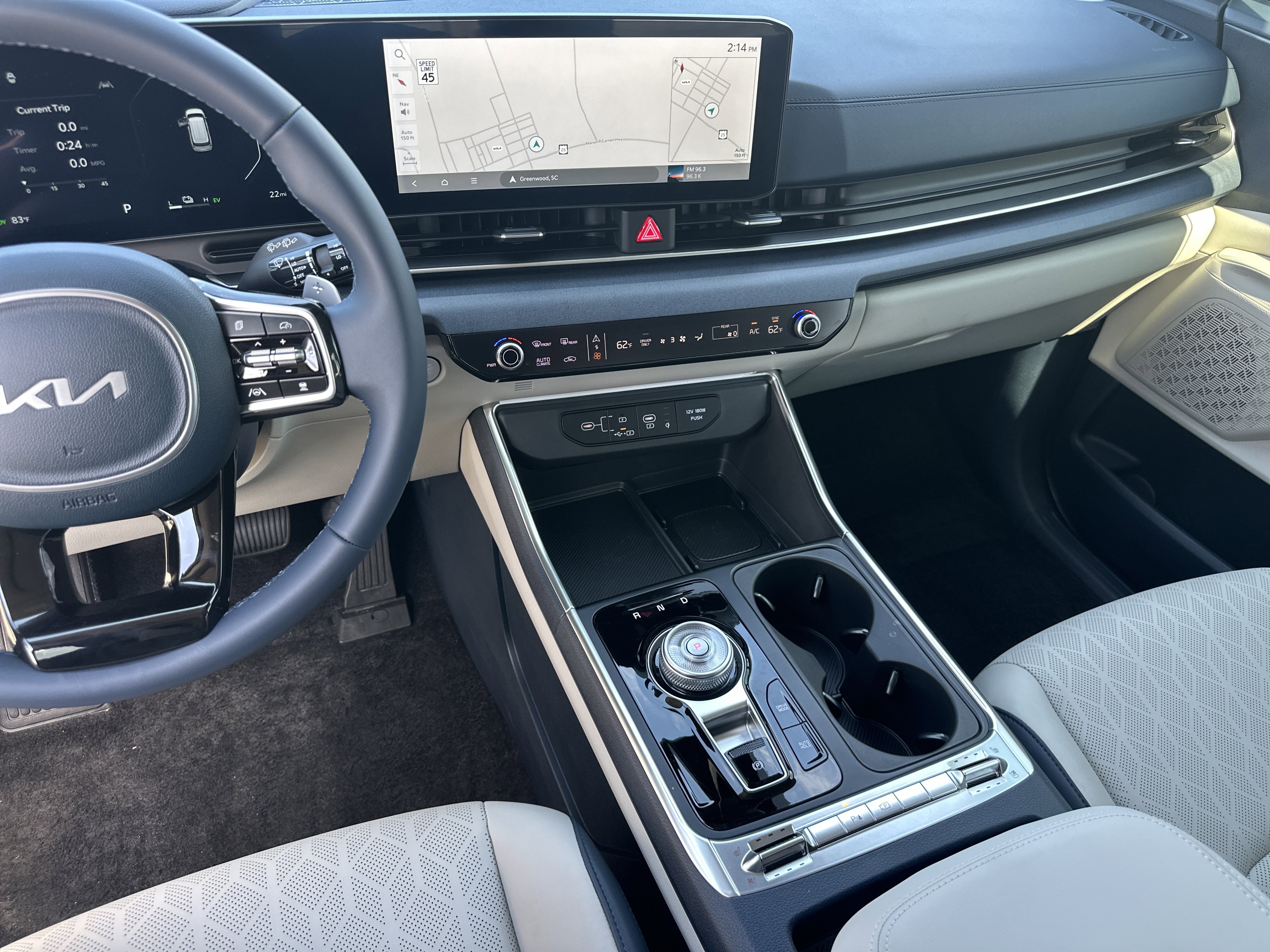 New 2026 Ceramic Silver Kia SX image 32