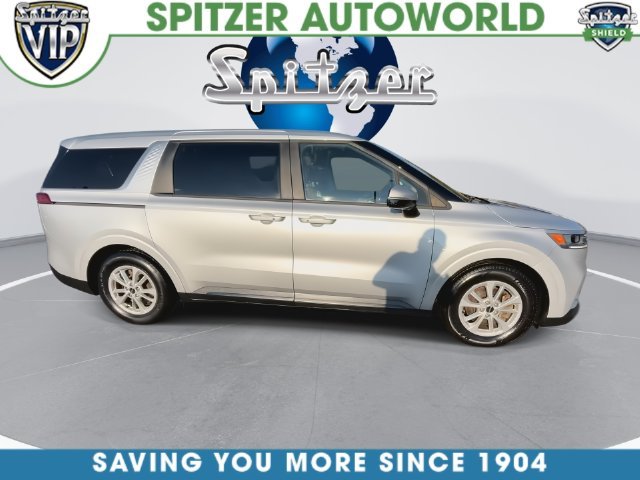 Used 2023 Silver Kia LX Seat Package image 16