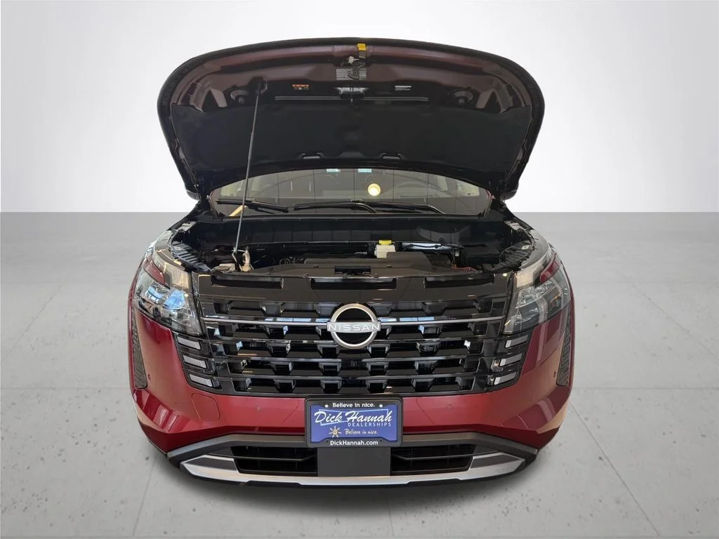 New 2026 Scarlet Ember Tintcoat Nissan Platinum image 4