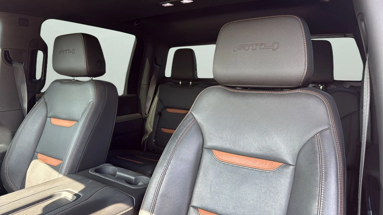 Used 2022 Black GMC AT4 image 7