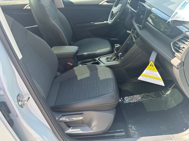 New 2026 Gray Volkswagen 1.5T SE Black image 13