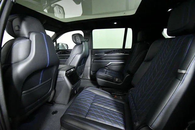 2026 Cadillac Escalade IQL Sport - Photo 24