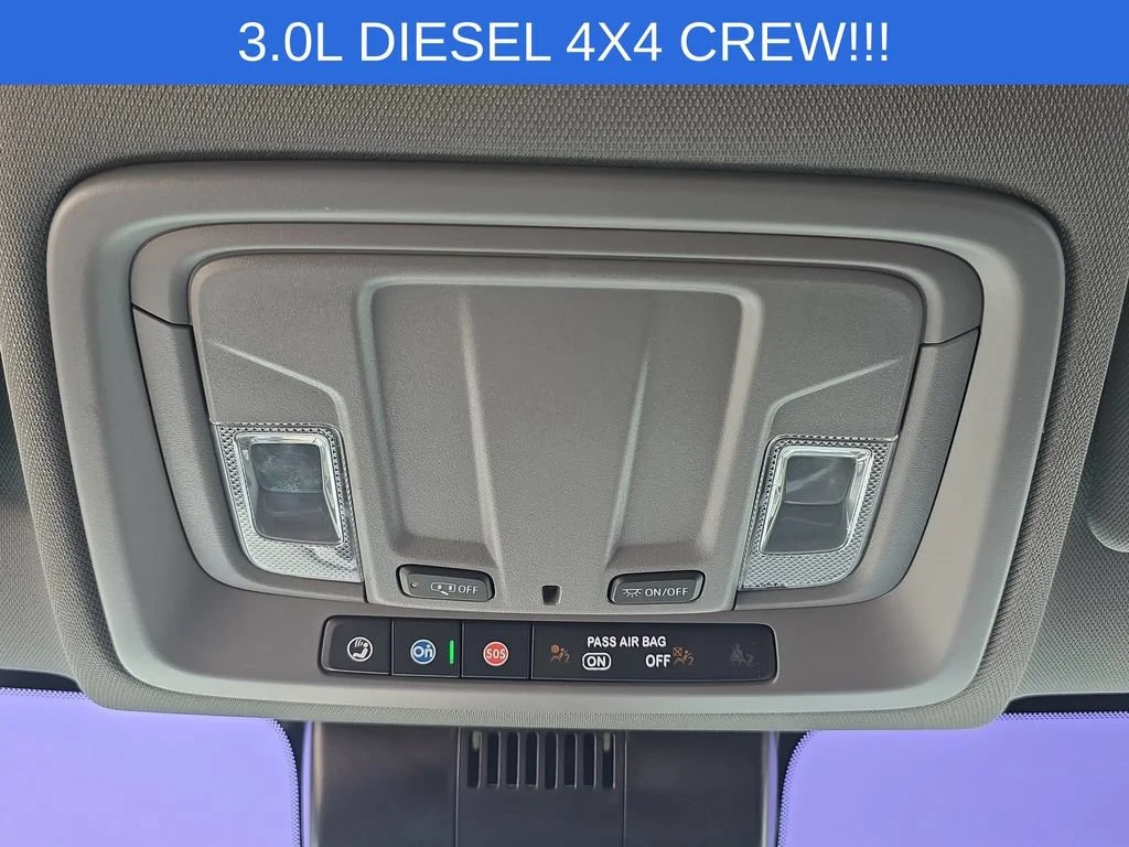 Used 2025 Summit White Chevrolet RST image 36