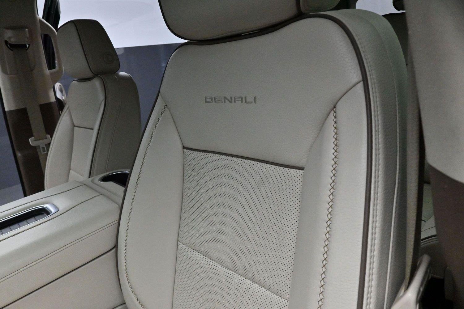 Used 2023 MIDNIGHT BLUE METALLIC GMC Denali image 18