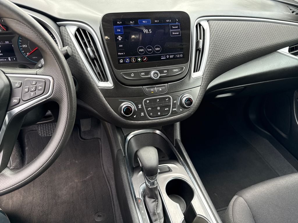 Used 2023 Gray Chevrolet LT image 16
