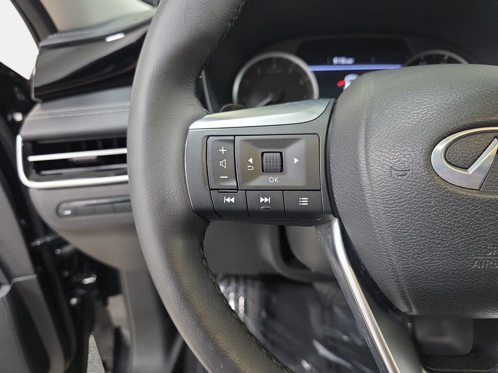 Certified Used 2023 Mineral Black INFINITI PURE image 14
