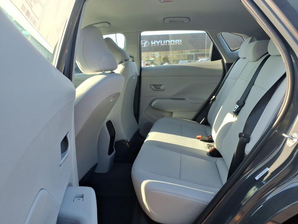 New 2027 Gray Hyundai SE FWD image 9